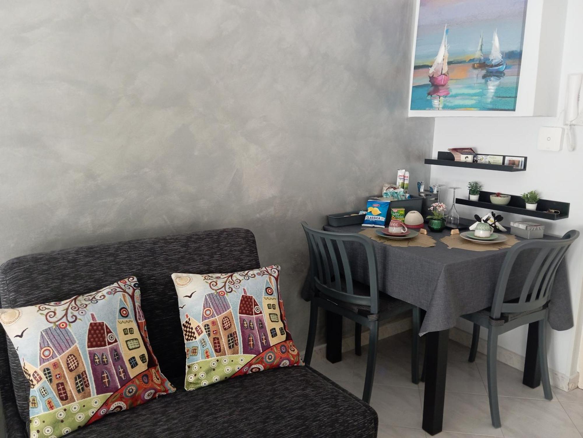 Casa Melo Bed and Breakfast Ciampino Eksteriør billede